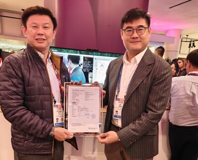 联想AI-Powered Personalized Display显示器获TÜV莱茵智能护眼3.0认证证书