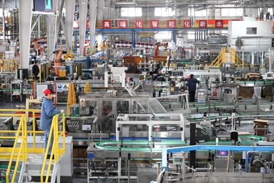 备货！15条自动化线全速运转！