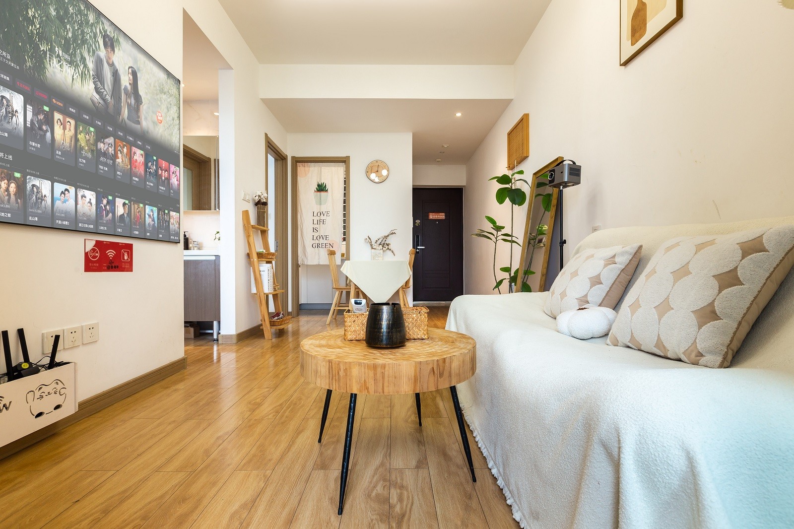 重庆闲置房托管怎么选？橙渝民宿3类真实案例，解锁房东增收新路径