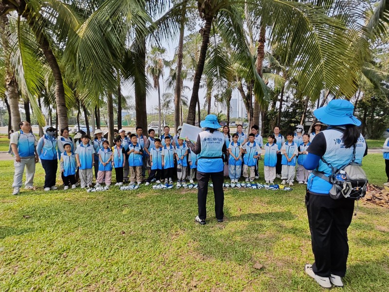 净滩公益行动 蓝色海洋深圳站 —守护蔚蓝海岸 共筑生态家园