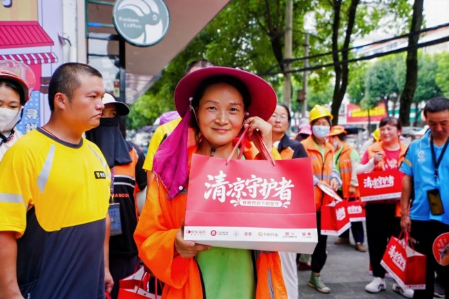 京东健康联合多方发起“清凉守护者”公益行动 关爱高温下的一线劳动者